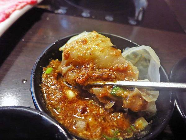 【蘆洲美食】正官木桶涮涮鍋-巨無霸份量的和牛火鍋店