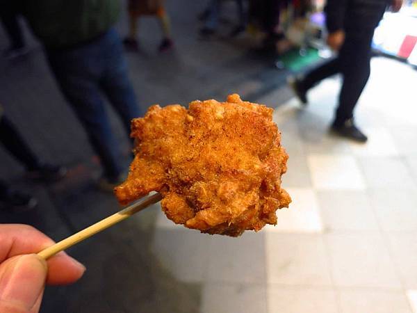 【台北美食】繼光香香雞-西門町裡超人氣排隊美食