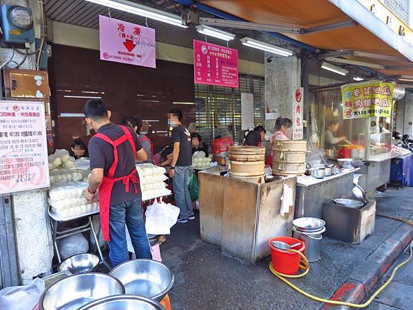 【台北美食】妙口肉包-迪化街裡的超人氣肉包店