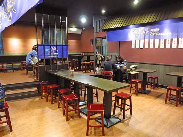 【台北美食】九湯屋日式拉麵-不用百元的日式豚骨拉麵