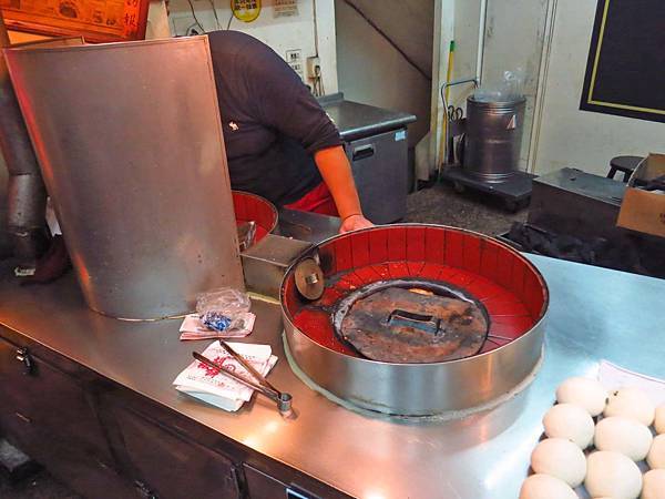 【台北美食】福州世祖胡椒餅-台北車站附近的超人氣胡椒餅