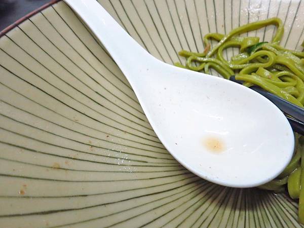 【板橋美食】祥發養生蔬菜排骨麵食館-入口即化的排骨麵