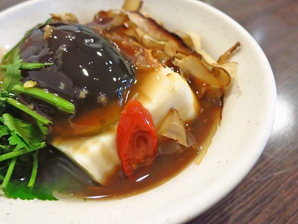 【台北美食】肥老闆羊肉羹-便宜又美味的羊肉羹