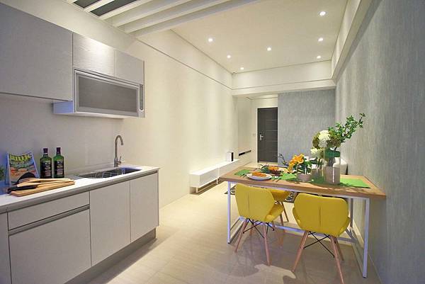 明日朗朗-桃園青埔熱銷建案月付8800輕鬆買2房