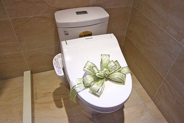 明日朗朗-桃園青埔熱銷建案月付8800輕鬆買2房