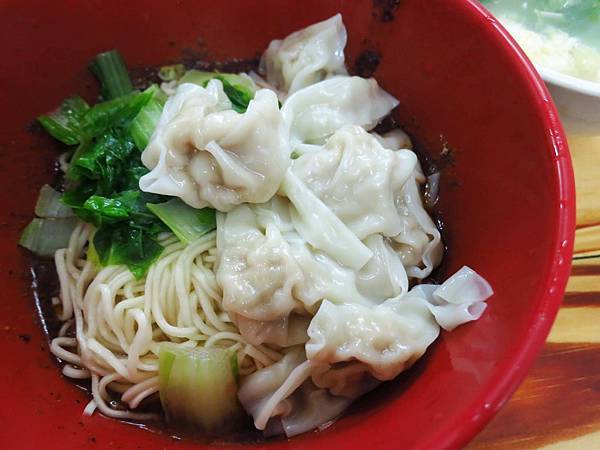 【台北美食】成都抄手麵食 China Dumpling Noodle-隱身在窄小巷弄市場裡的美食