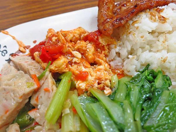 【蘆洲美食】吉野烤肉飯-高品質的美味便當