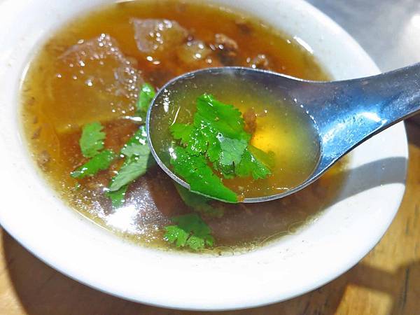 【台北美食】北北車魯肉飯-高雅環境的平民魯肉飯