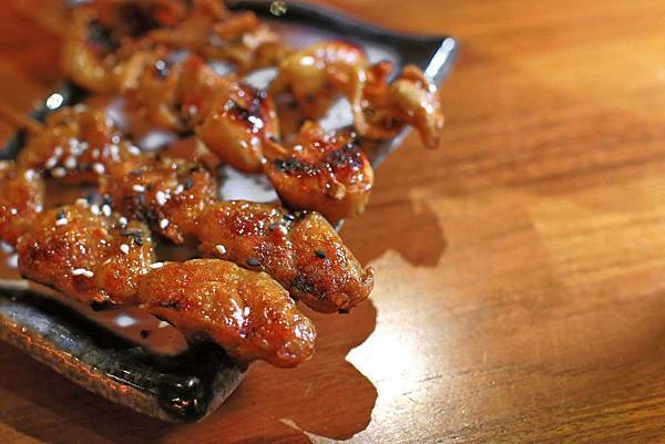 【板橋美食】林桑手串本家-致理後門的高CP值串燒店