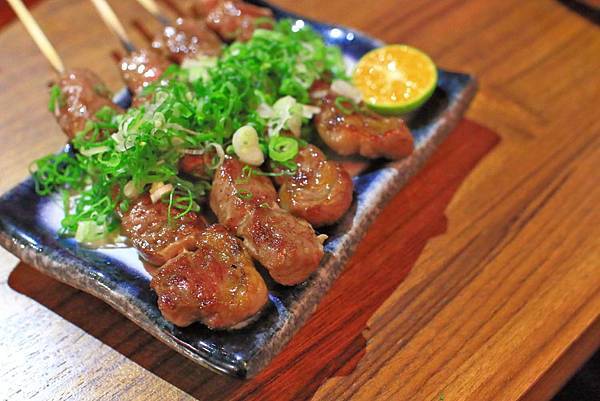 【板橋美食】林桑手串本家-致理後門的高CP值串燒店