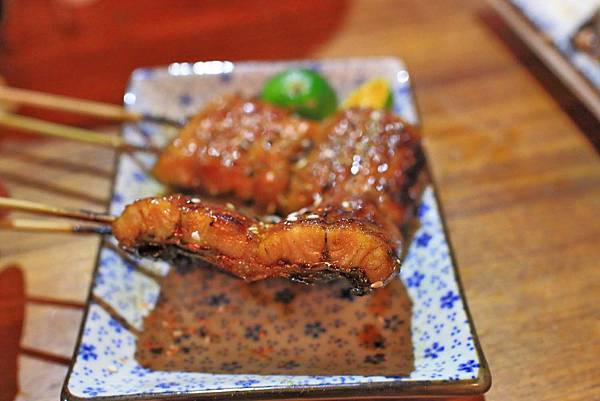 【板橋美食】林桑手串本家-致理後門的高CP值串燒店