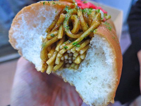 【台北美食】天神屋台-巷弄裡的日式炒麵麵包