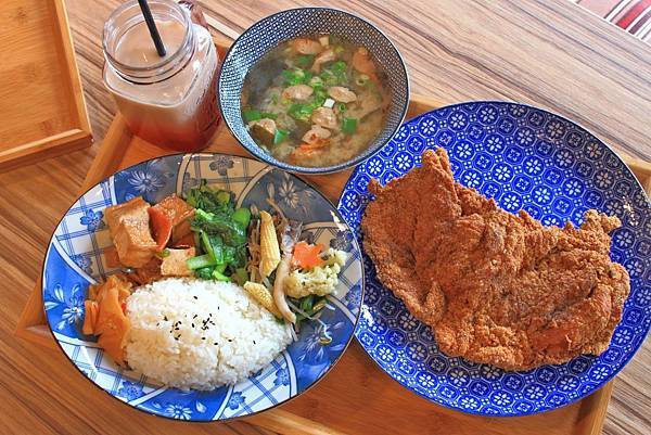 【林口美食】品悅食堂-文青便當店
