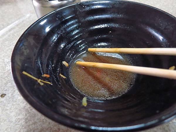 【桃園美食】南崁楊記烏醋麵-鮮美可口的餛飩湯