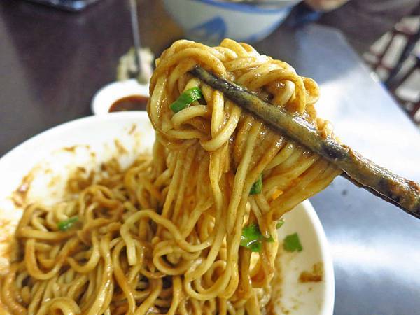 【蘆洲美食】饞傳統美食-入口即化的美味排骨湯