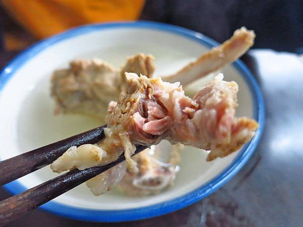 【蘆洲美食】饞傳統美食-入口即化的美味排骨湯