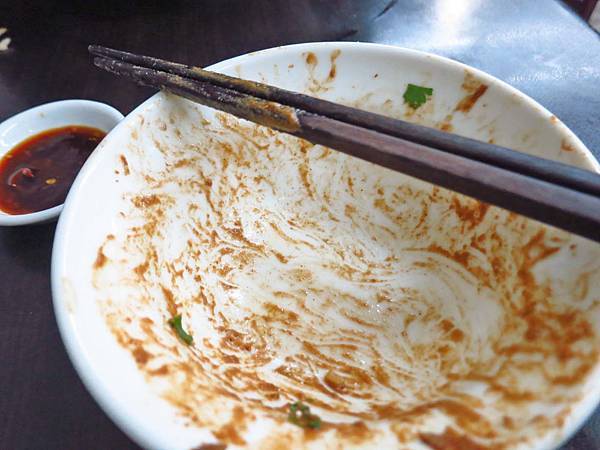 【蘆洲美食】饞傳統美食-入口即化的美味排骨湯