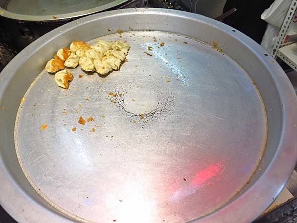 【台北美食】阿仁福州包-皮薄餡多味道鮮甜的台北車站美食 【台北美食】阿仁福州包-皮薄餡多味道鮮甜的台北車站美食