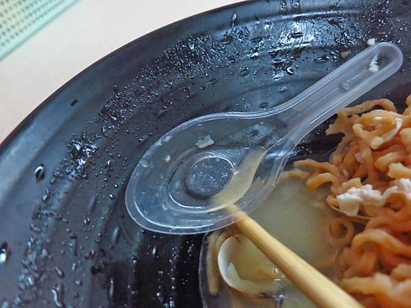 【桃園美食】好記廣東粥-湯頭鮮美的鍋燒麵