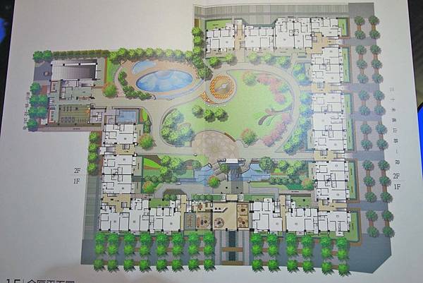 合康嘉年華-佔地3300坪以上的超大花園房，第1年住免錢