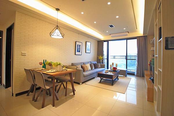 合康嘉年華-佔地3300坪以上的超大花園房，第1年住免錢