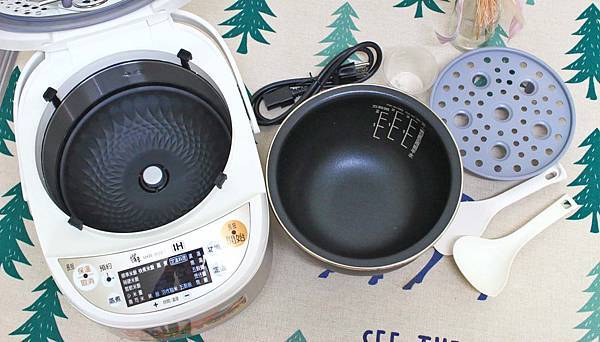 【鍋寶】IH智能定溫電子鍋-連新手也能做出美味的舒肥料理！