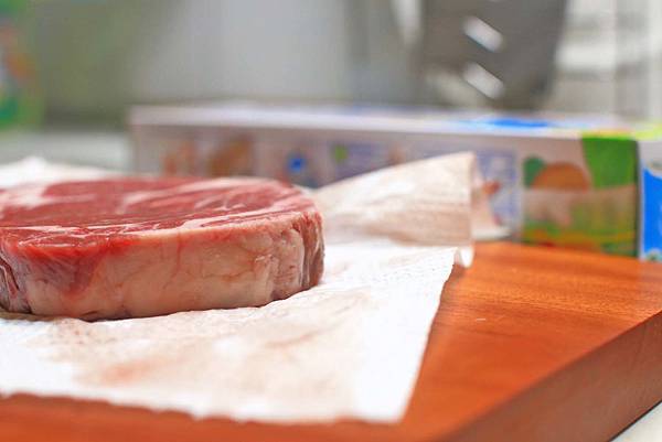 【鍋寶】IH智能定溫電子鍋-連新手也能做出美味的舒肥料理!