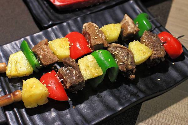 【板橋美食】愛烤愛對囉-全台北CP值最高的燒烤吃到飽