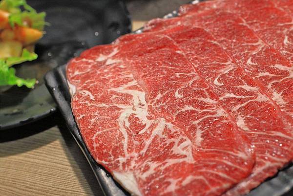 【板橋美食】愛烤愛對囉-全台北CP值最高的燒烤吃到飽