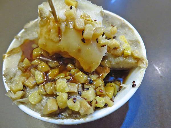 【三重美食】榮の古早味-美味又軟Q的碗粿 【三重美食】榮の古早味-美味又軟Q的碗粿