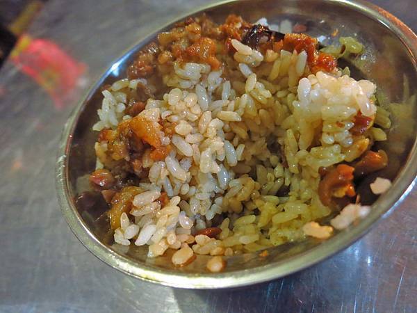 【台北美食】鴨頭正二代滷肉飯-湯頭鮮美的瓜仔肉湯 【台北美食】鴨頭正二代滷肉飯-湯頭鮮美的瓜仔肉湯