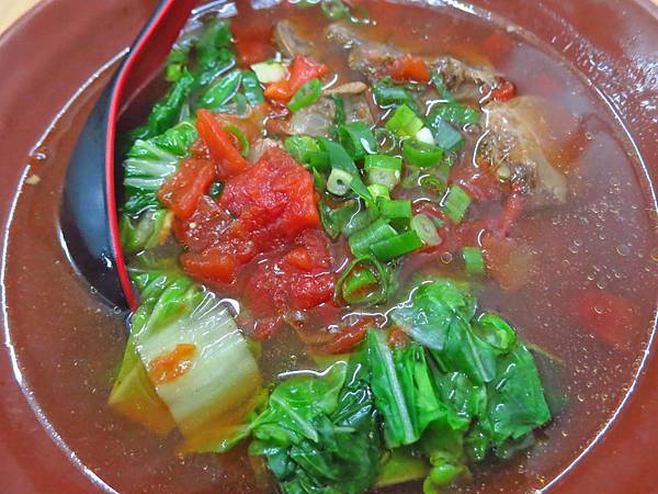 【蘆洲美食】巷口牛肉麵-美味的番茄牛肉麵