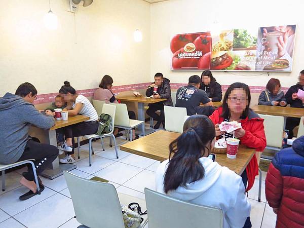 【新竹美食】光復小籠包-要等半小時以上的小籠包店