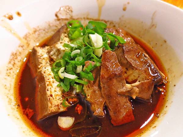 【桃園美食】飛米子滷肉飯-在地人推薦的美味滷肉飯