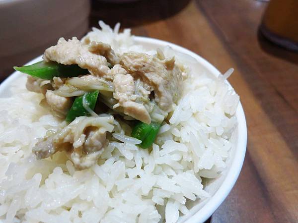 【蘆洲美食】泰坊料理-美味又便宜的泰式料理餐廳