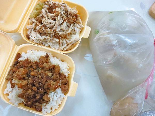 【三重美食】古早味北港小吃-從路邊攤做到開店的小吃店 【三重美食】古早味北港小吃-從路邊攤做到開店的小吃店