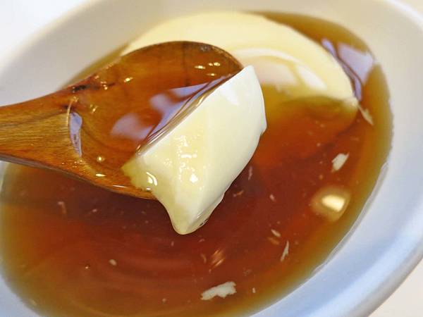 【新竹美食】She's豆腐花-吃一口就會愛上的杏仁豆腐