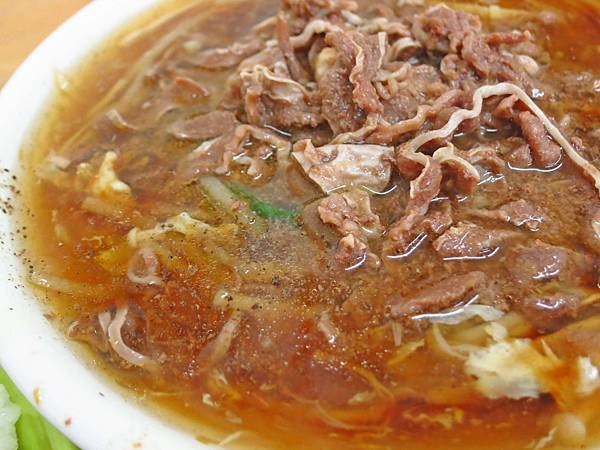 【台中美食】阿仁羊肉焿-40年老店的羊肉羹