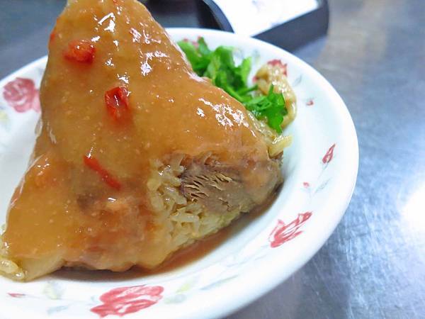 【宜蘭美食】肉粽李-超過60年老字號的肉粽店
