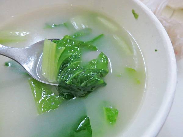 【台北美食】味都拉麵-百元有找的濃郁拉麵