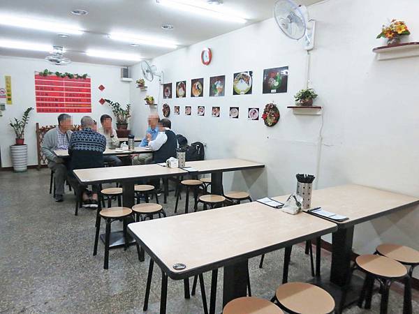 【台北美食】味都拉麵-百元有找的濃郁拉麵