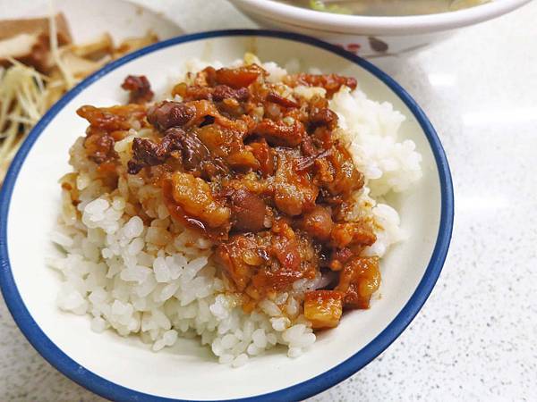 【板橋美食】金銓盛小吃店-簡單而美味的小吃店