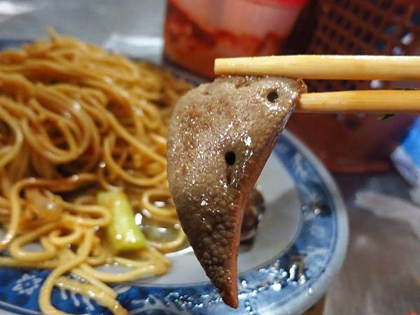 【板橋美食】米粉嫂小吃店-內行人才知道的巷弄排隊美食