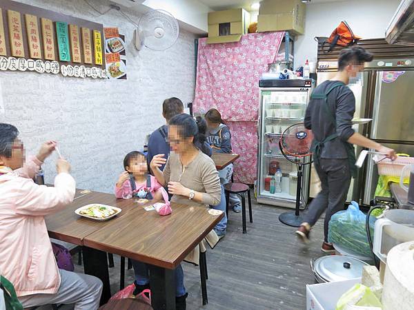 【台北美食】稻香石磨腸粉-非用餐時間也要等20分鐘以上