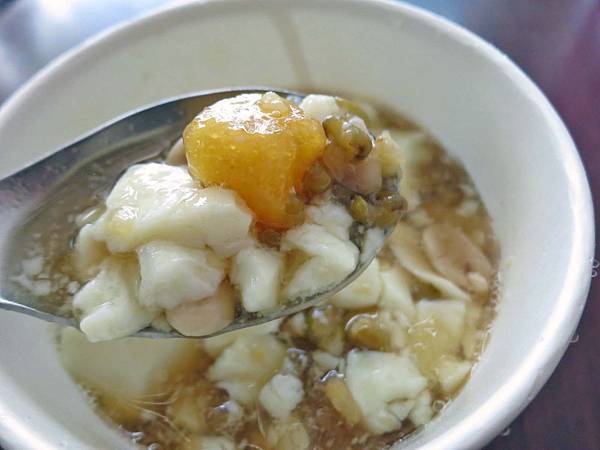 【台北美食】阿斌芋圓-台北後火車站商圈裡必吃美食 【台北美食】阿斌芋圓-台北後火車站商圈裡必吃美食