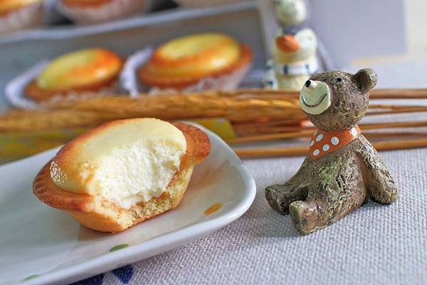 【台北美食】BAKE CHEESE TART-每秒即可賣出一個，是人氣不敗甜點之一