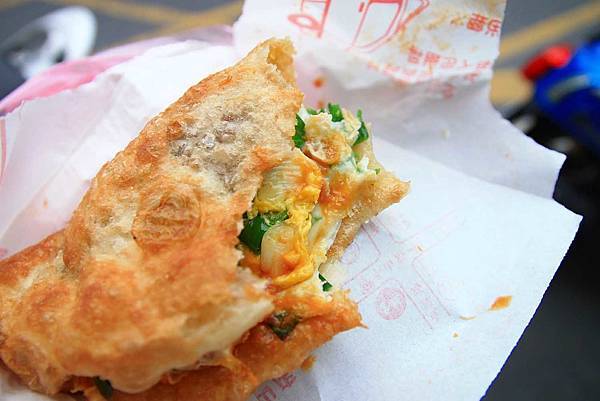 【宜蘭美食】冬山金珠蔥油餅-不輸給名店的超美味蔥油餅