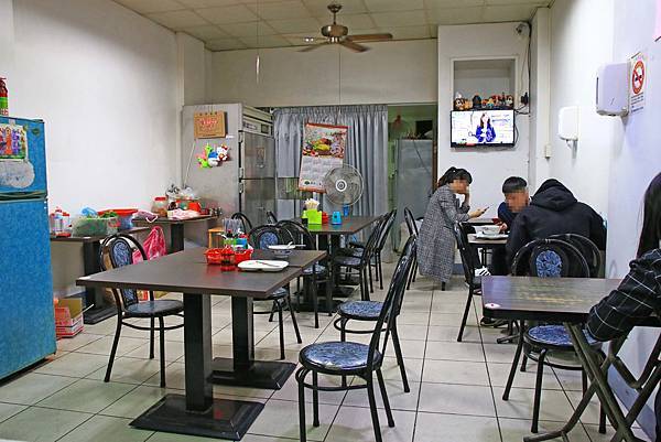 【宜蘭美食】和記大腸麵線臭豆腐-美味的爆漿臭豆腐