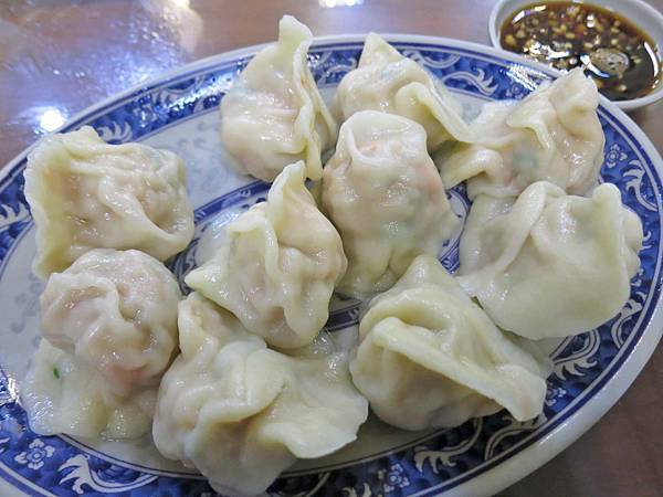 【台北美食】豪季水餃專賣店-不需要沾醬也很美味的蝦仁水餃