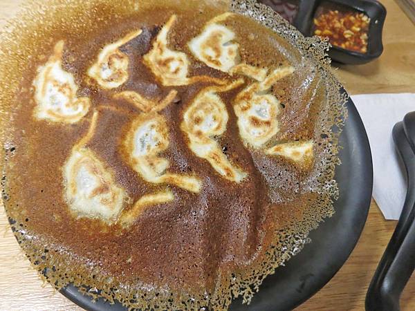【桃園美食】還可以煎餃專門店-酥脆又迷人的煎餃